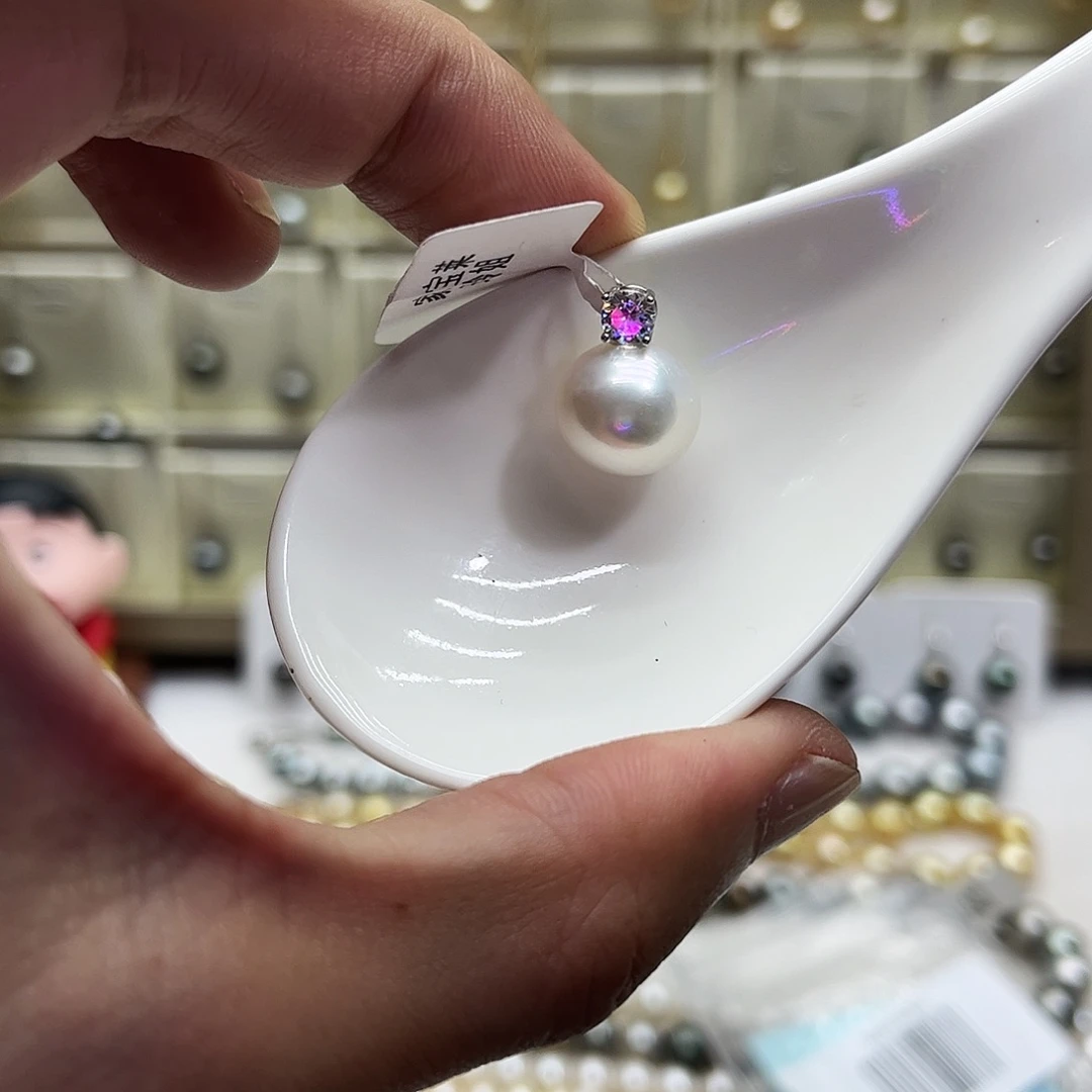 颈饰银S925镶嵌海水珍珠