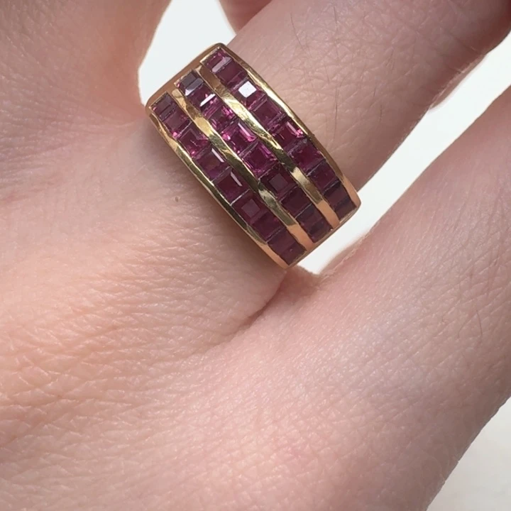 红宝石戒指未镶嵌