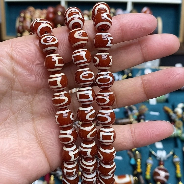 玛瑙/玉髓颈饰合金