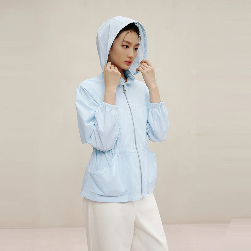 LIME/莱茵【如花在野】夏季防晒连帽抽绳夹克天蓝色LMGB3AWJP001
