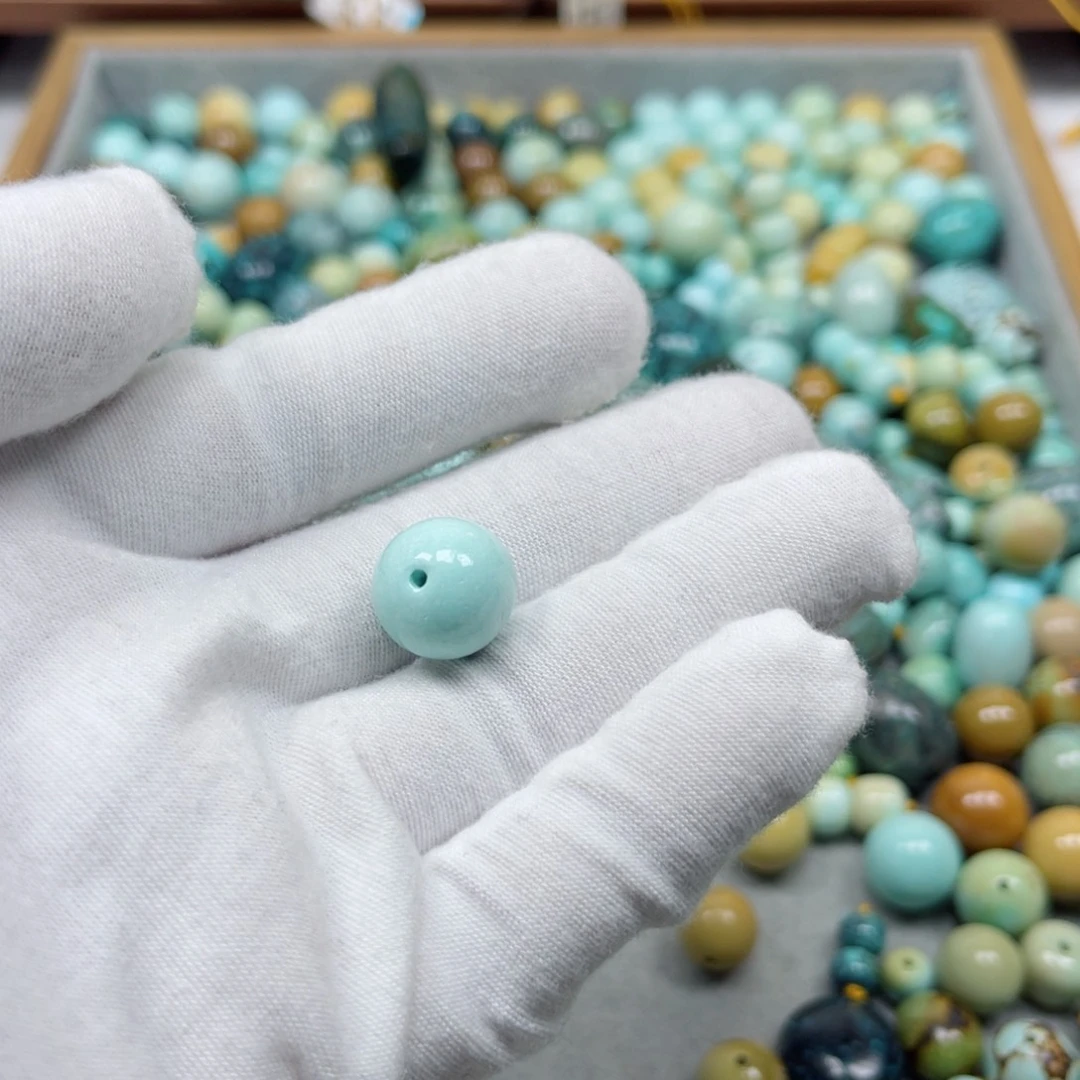 绿松石未镶嵌挂件