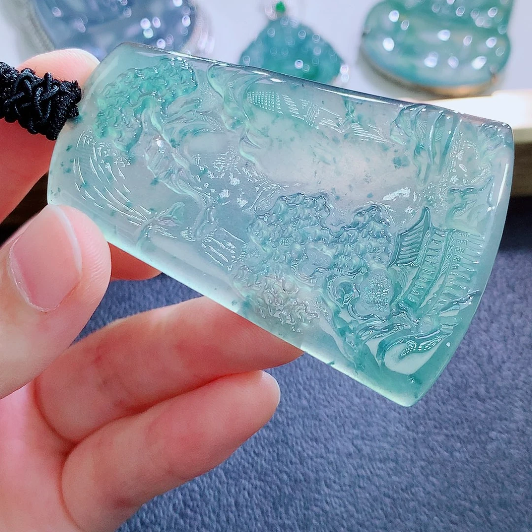 颈饰未镶嵌翡翠翡翠