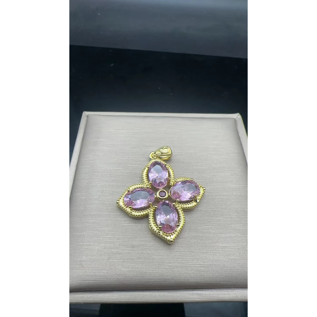 吊坠 高端定制，经其百搭设计色彩缤纷精美绝伦