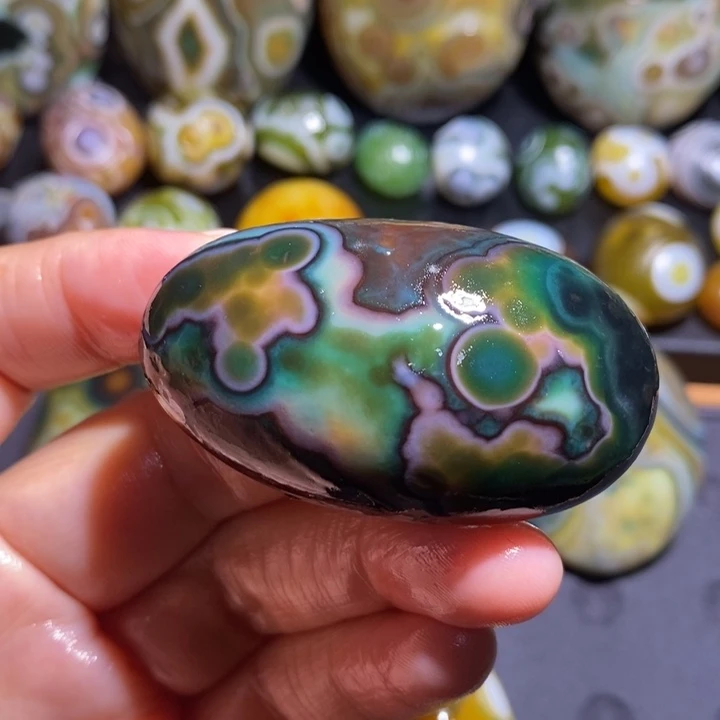 未镶嵌玛瑙/玉髓珠宝半成品71