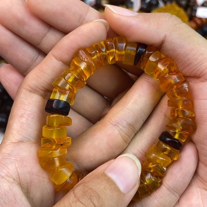 琥珀未镶嵌珠宝奇石