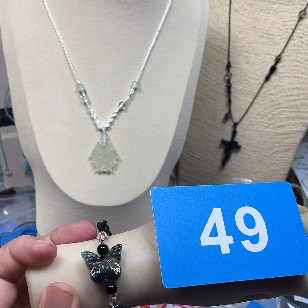 蛇纹石玉合金颈饰