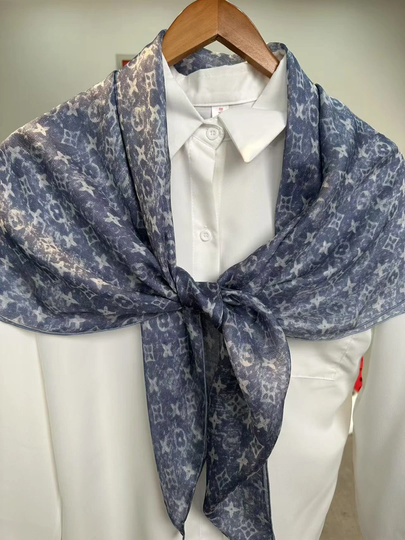 【XL17】宫丽105x105cm6A纯100桑蚕丝西丽纱薄款时尚方巾