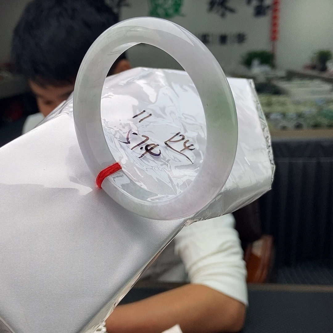 未镶嵌手镯翡翠拍一发一