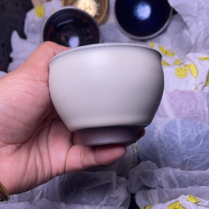 茶盏你自己做自己吧