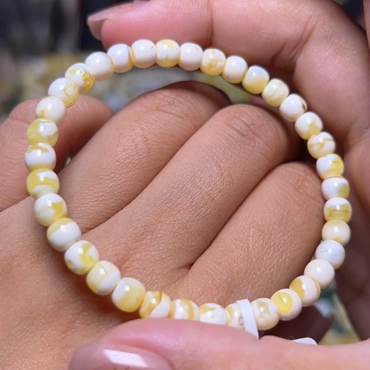 未镶嵌琥珀珠宝奇石