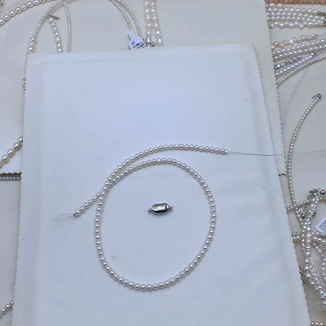 银S925镶嵌淡水珍珠耳饰