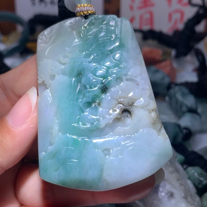 翡翠未镶嵌颈饰保真天然A货翡翠
