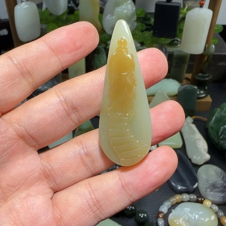 和田玉未镶嵌挂件