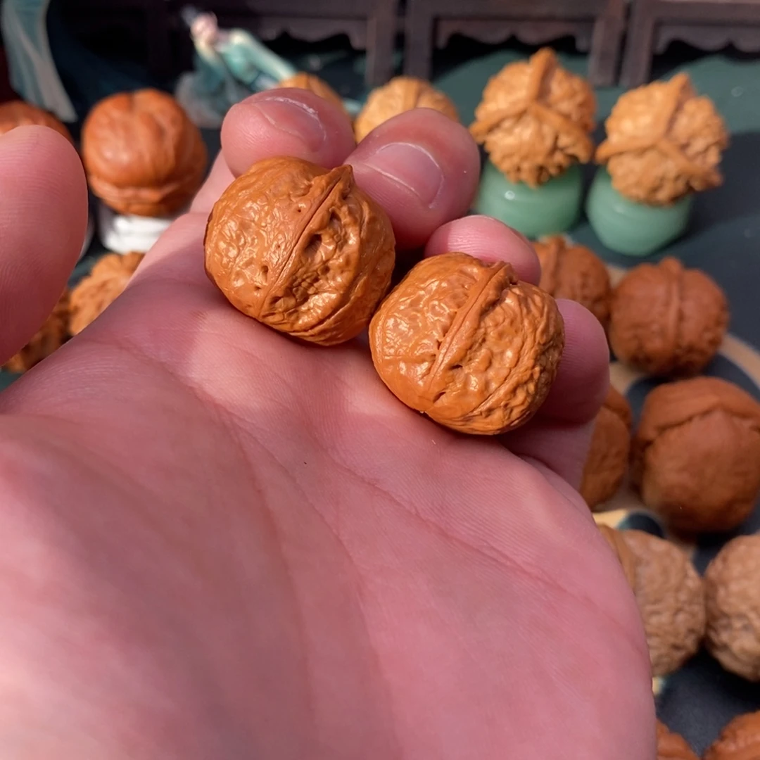 文玩核桃把件方墩