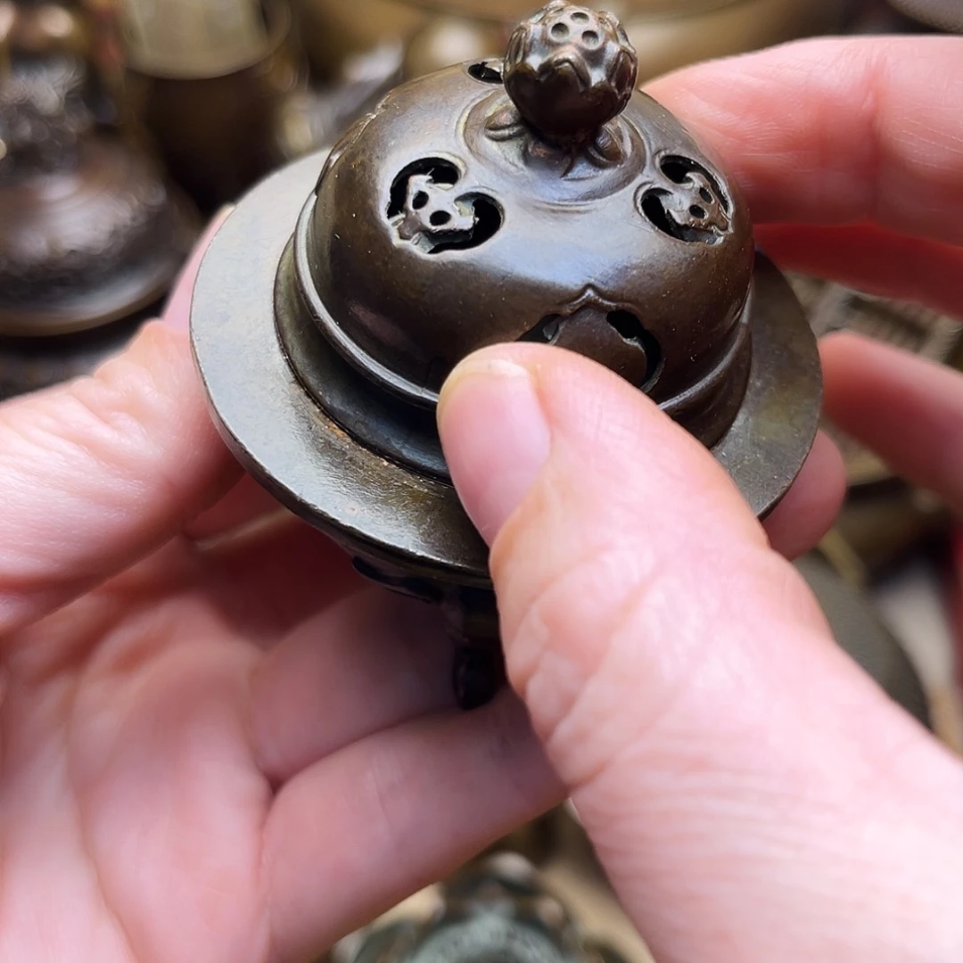 精美铜器点击购买