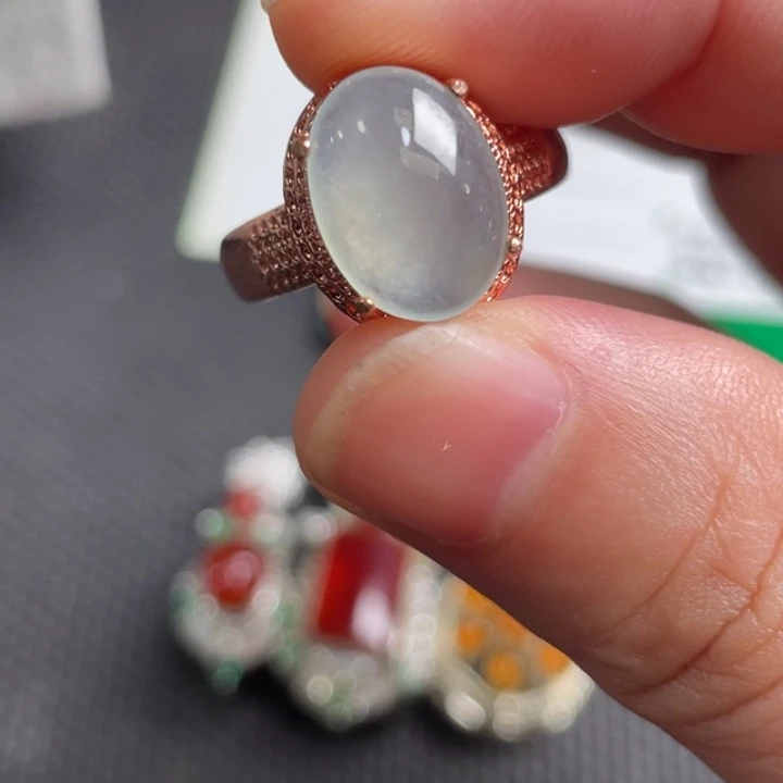 翡翠未镶嵌戒指缅甸天然翡翠