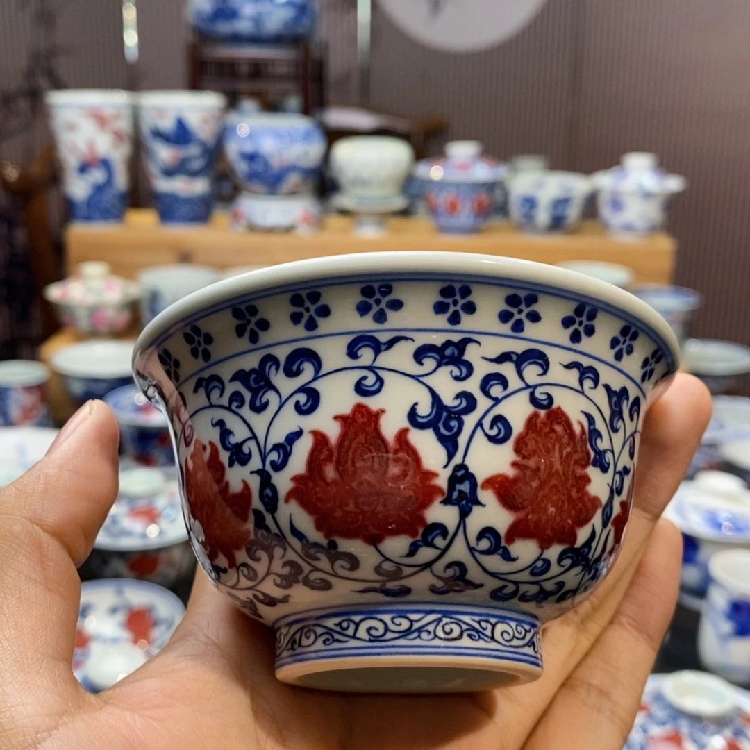 星***贸缠枝莲釉里红压手杯原矿手绘