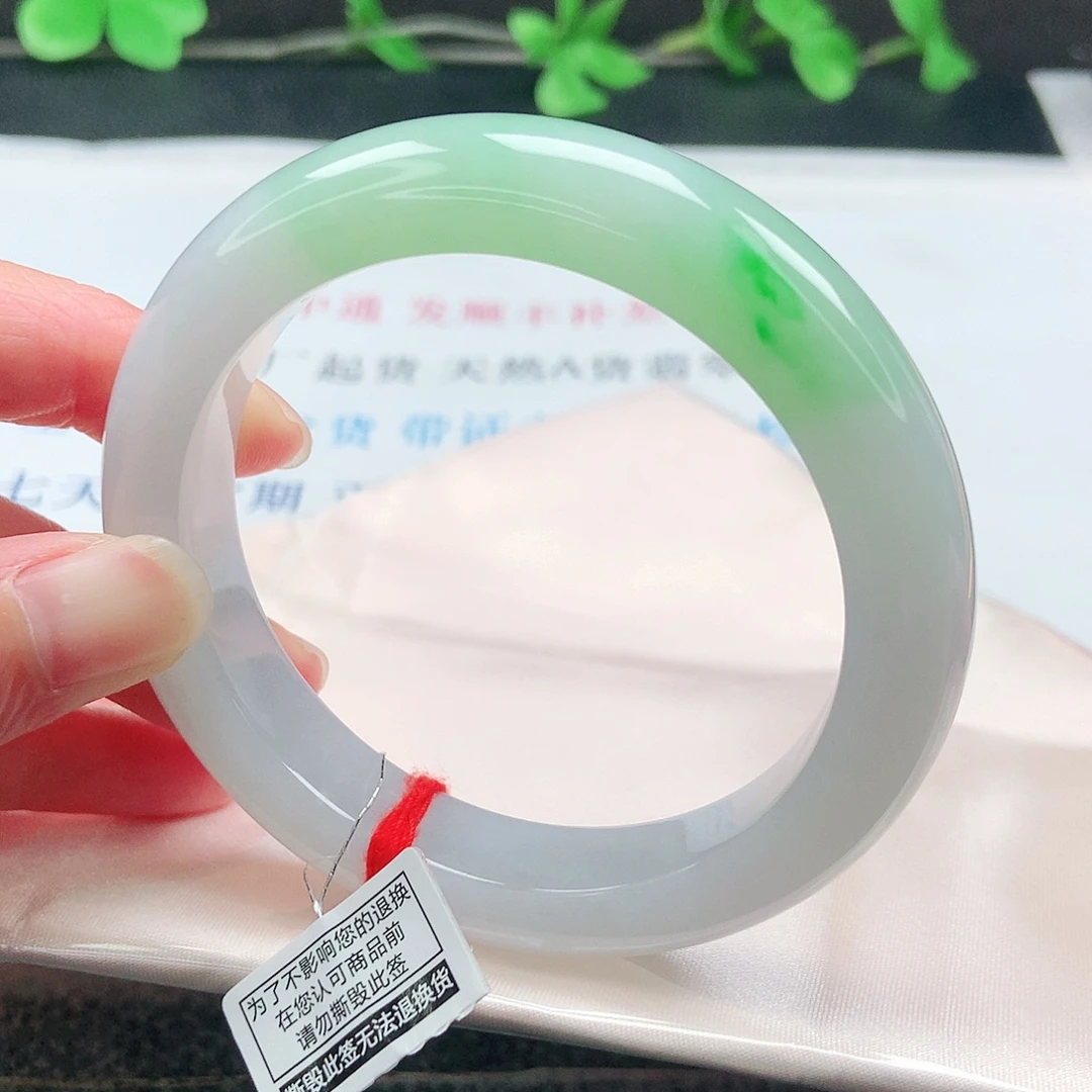 翡翠未镶嵌手镯59圈