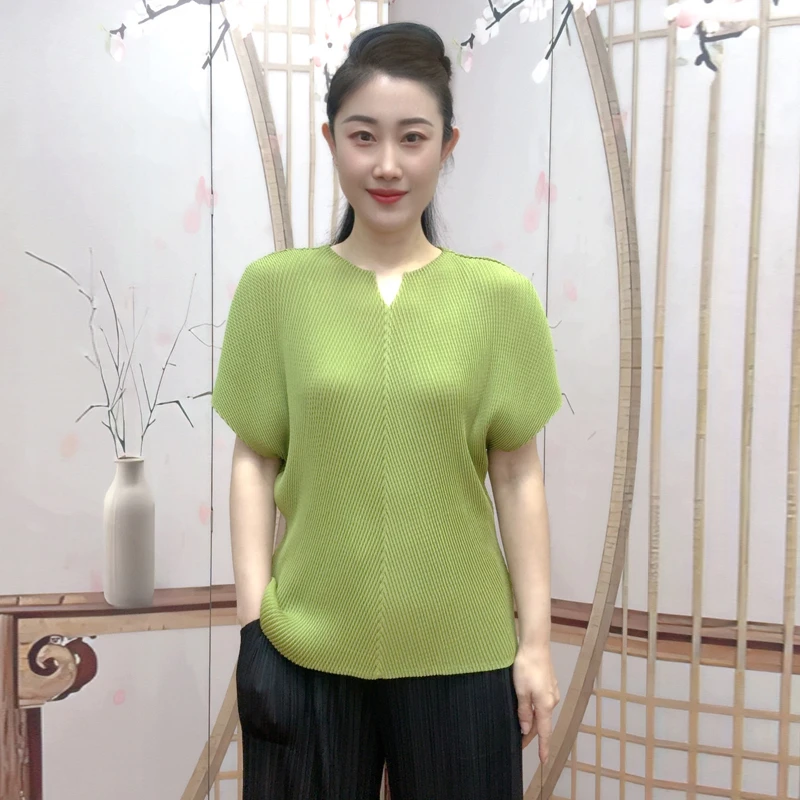 三宅褶皱上衣2025夏新款时尚气质设计感法式宽松大码百搭T恤