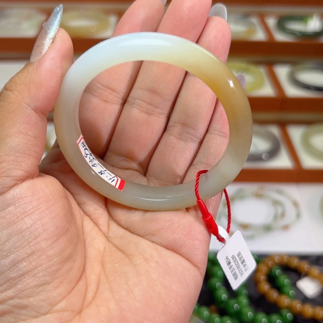 和田玉未镶嵌手镯新疆特色三色手镯