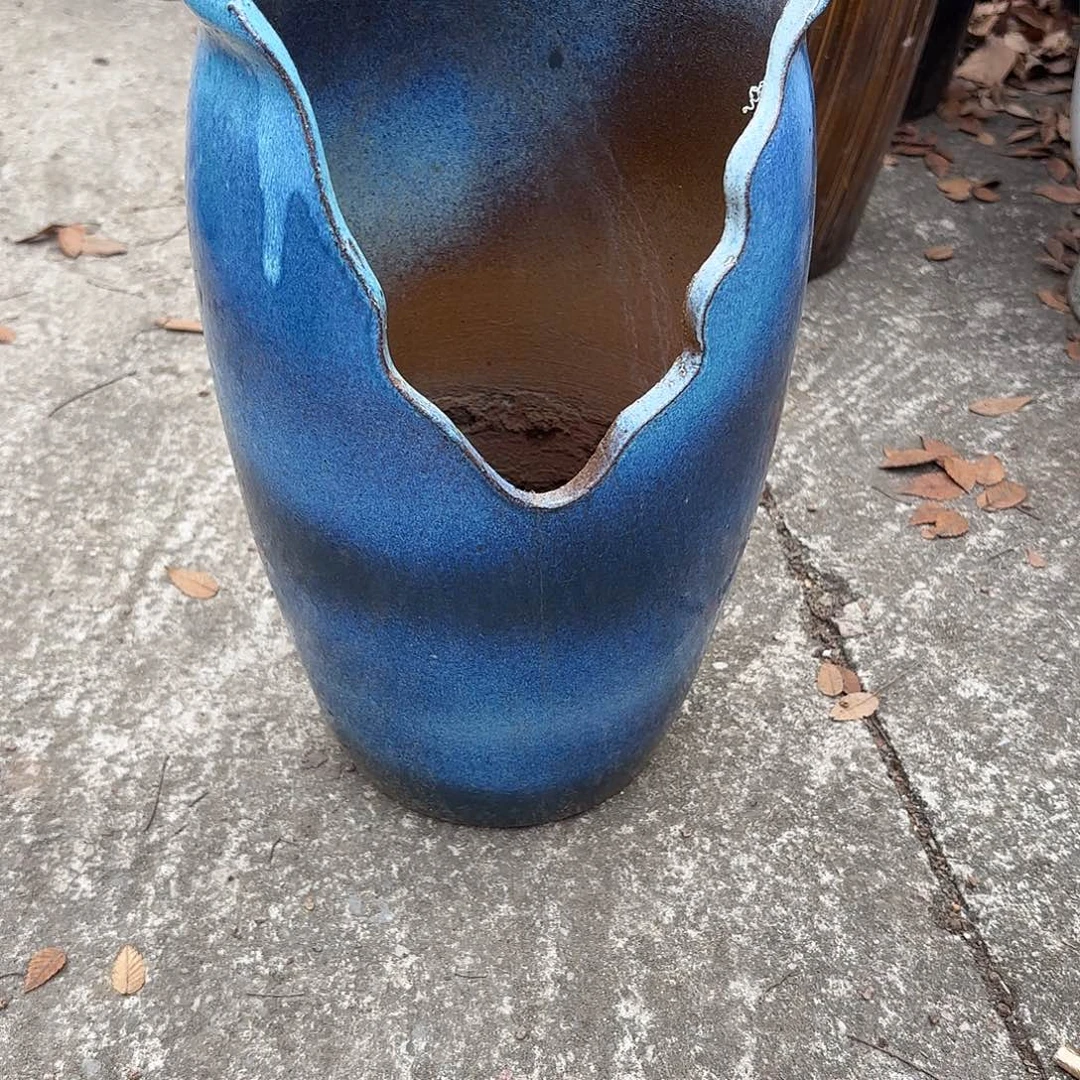 高度30厘米口径18厘米微瑕