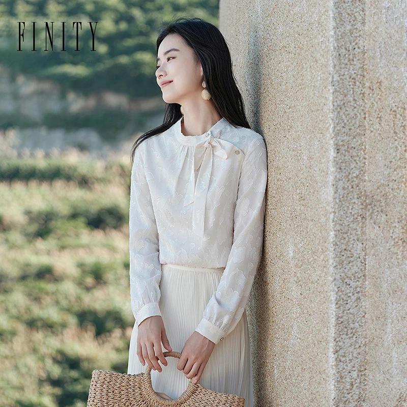 【粉丝专享】FINITY 新款蕾丝衫时尚法式小众设计感 F21X7A04T5