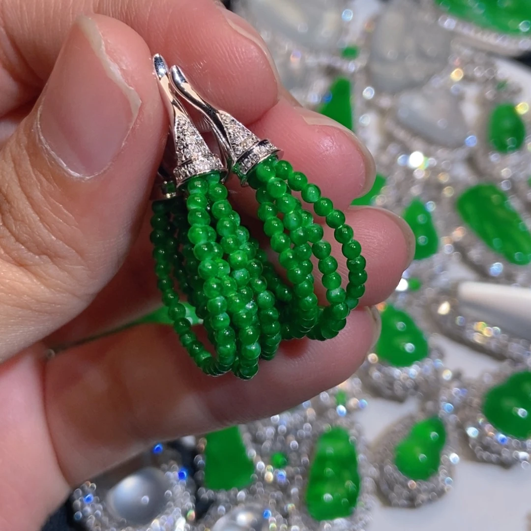 翡翠18K金镶嵌耳饰天然缅甸A货翡翠