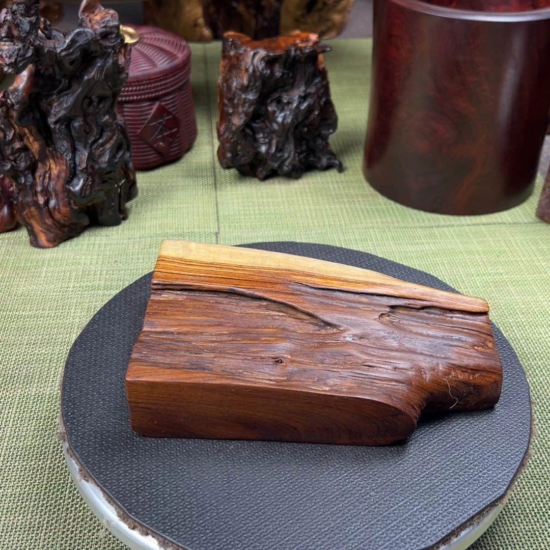 大果紫檀（缅甸花梨）平*