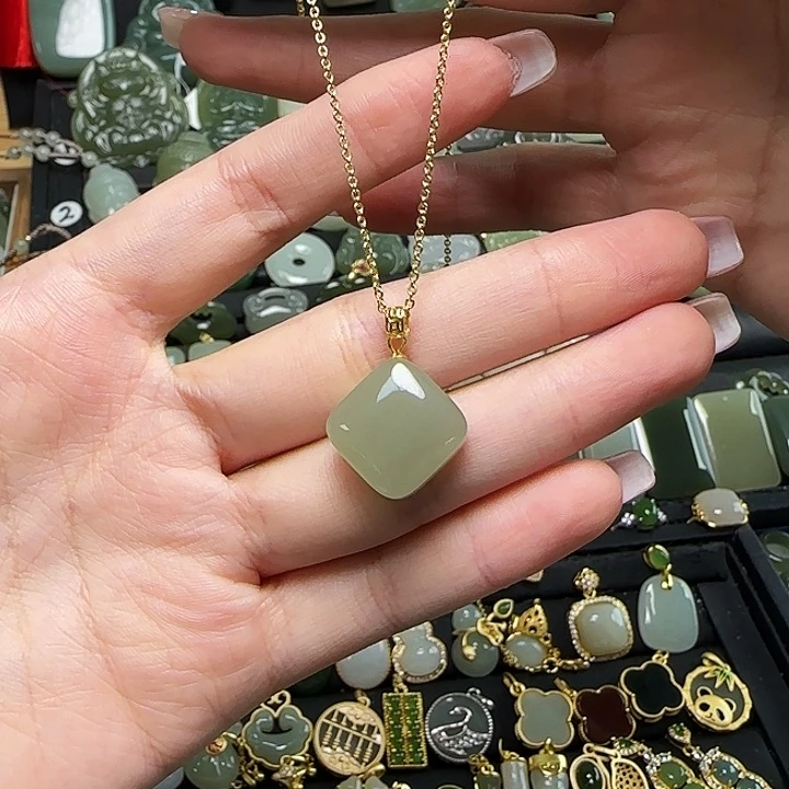 颈饰银S925镶嵌和田玉送链子送绳