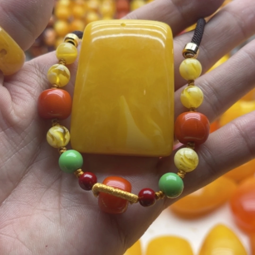 【闪购商品】树脂制品初*吊带毛衣链