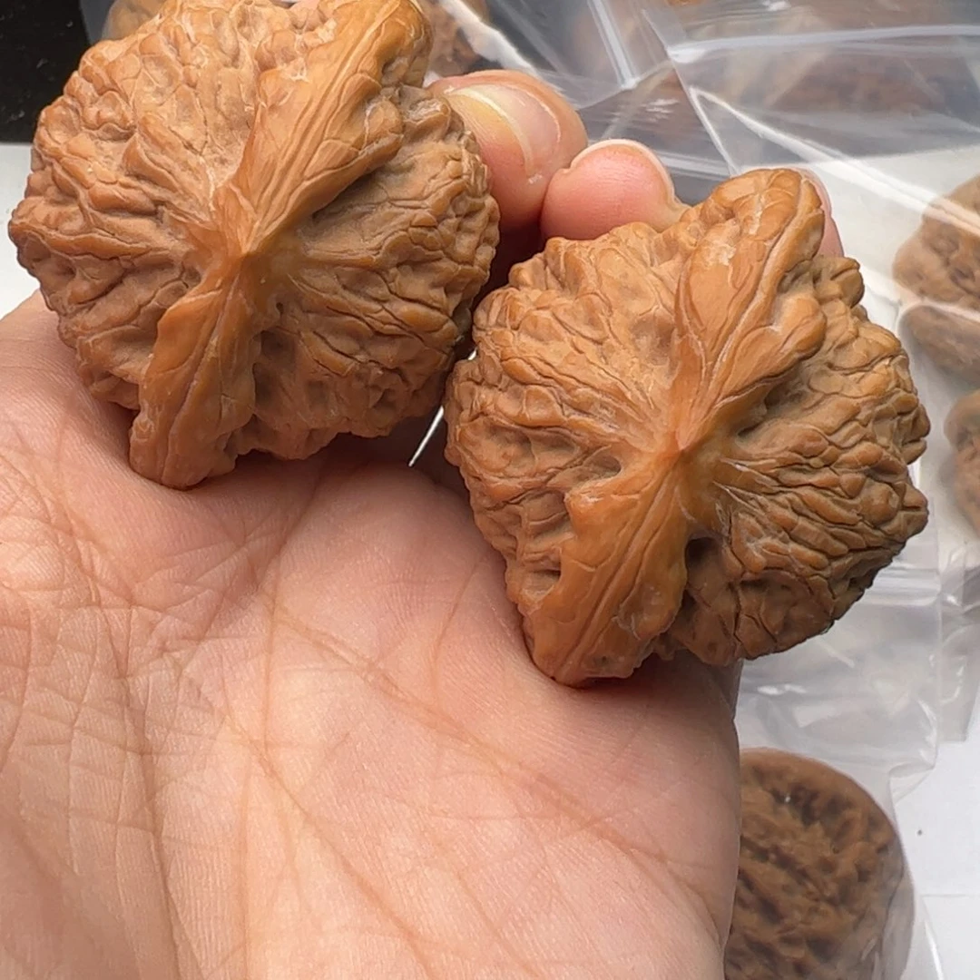 文玩核桃吊坠43金公子