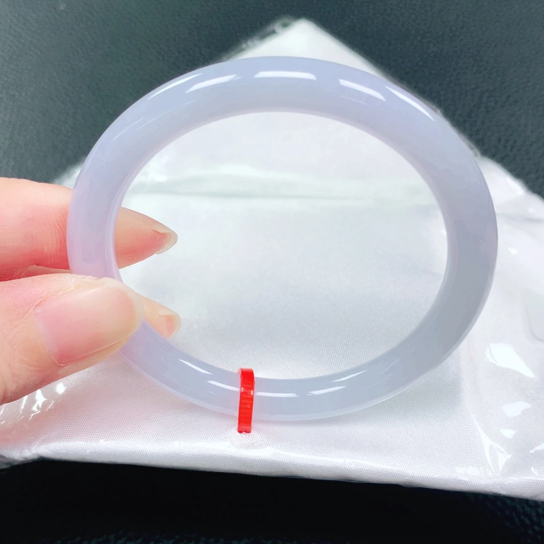 翡翠未镶嵌手镯52圈