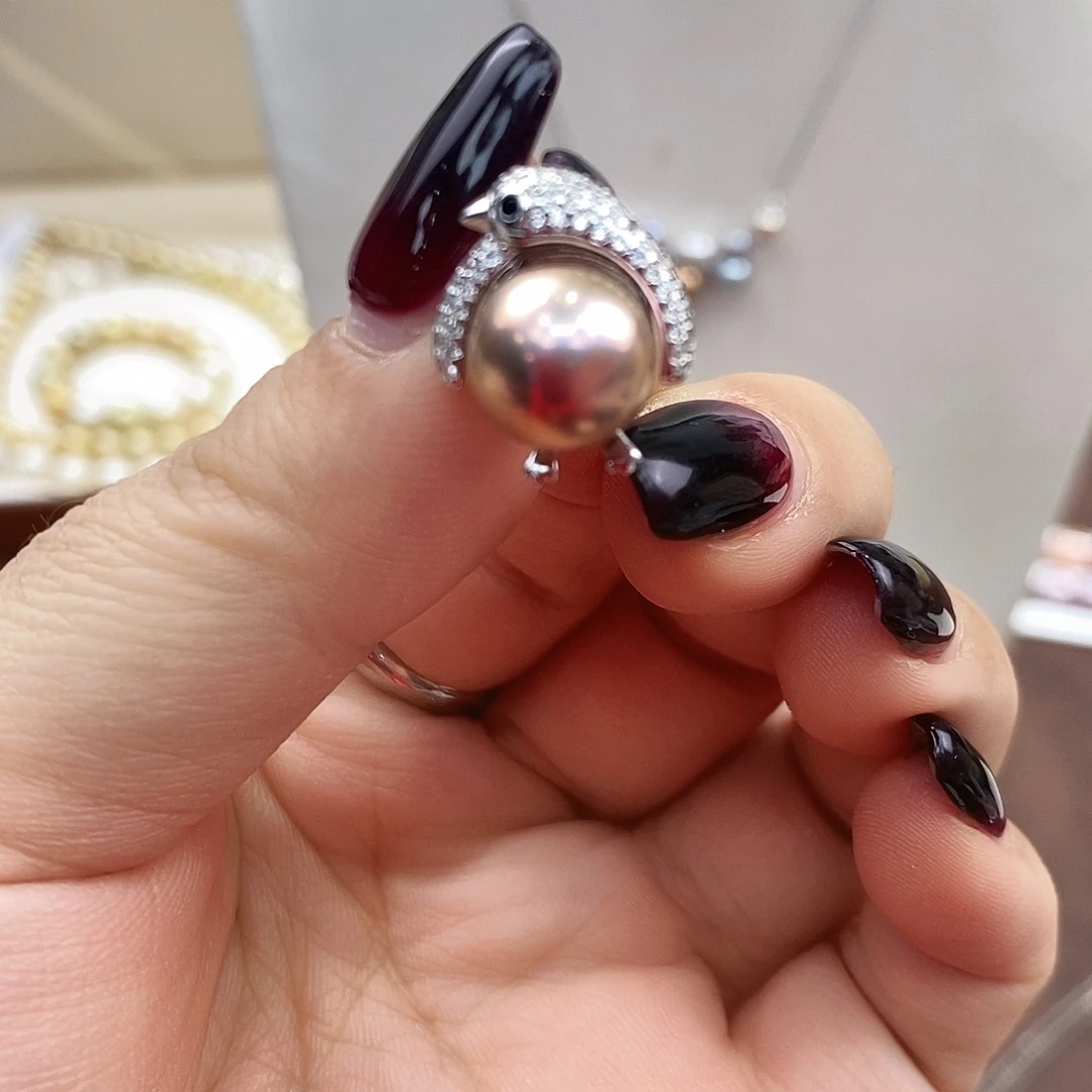 颈饰银S925镶嵌淡水珍珠