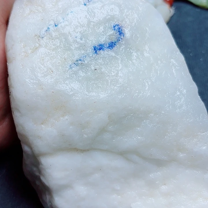 和田玉未镶嵌珠宝奇石