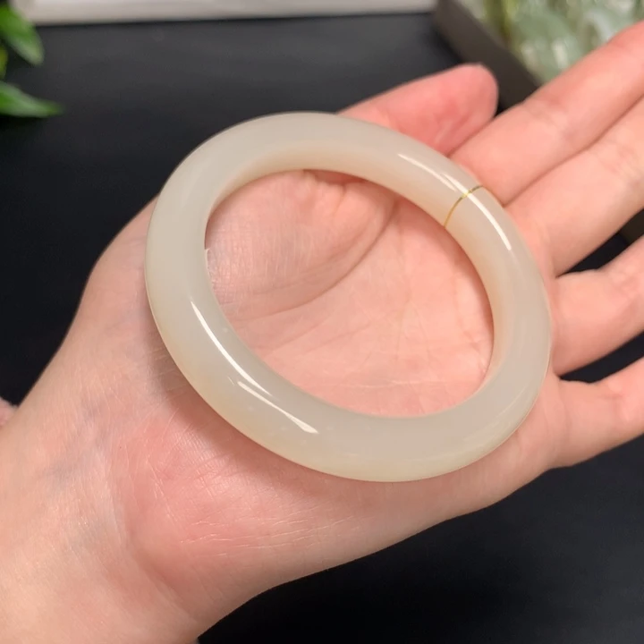 和田玉手镯未镶嵌55