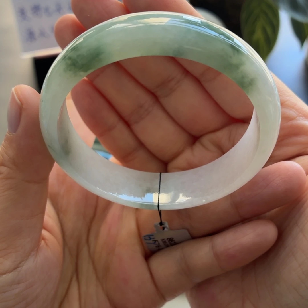 翡翠未镶嵌手镯天然