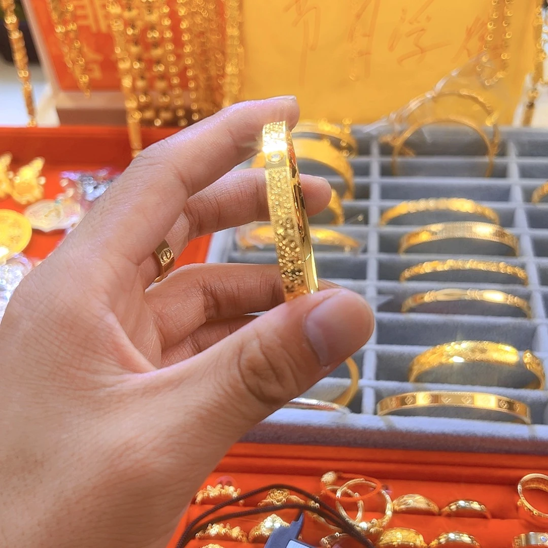 铜合金碎冰冰手镯