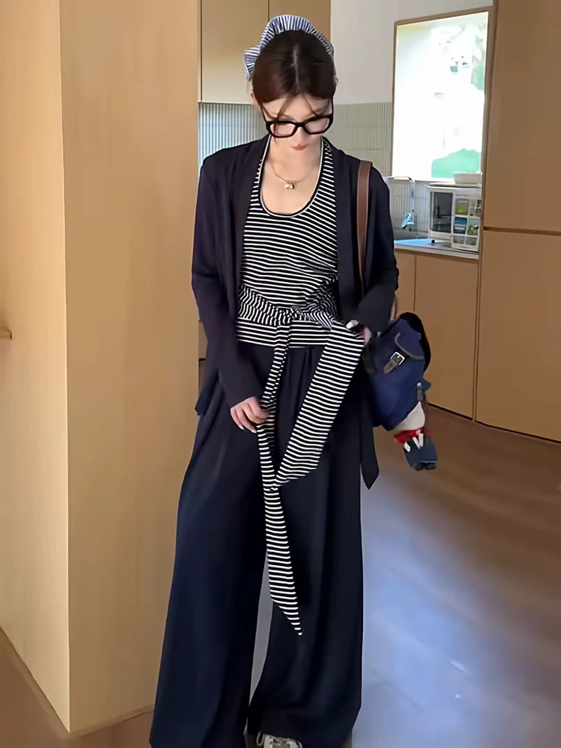 【巴黎夜】秋新款时尚套装绑带条纹背心+开衫外套+阔腿裤