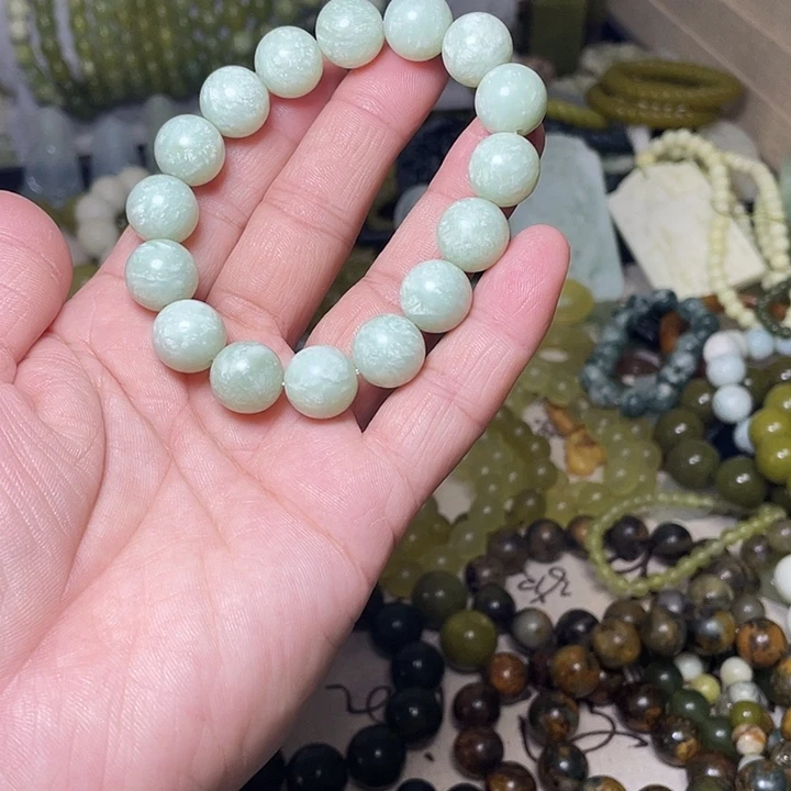 蛇纹石玉未镶嵌手链