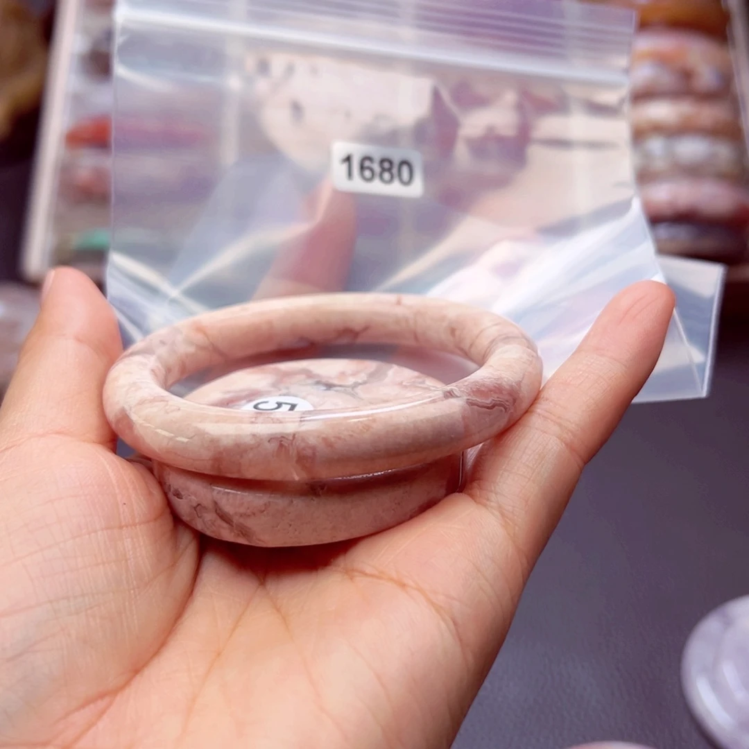 手镯玛瑙/玉髓未镶嵌J***e