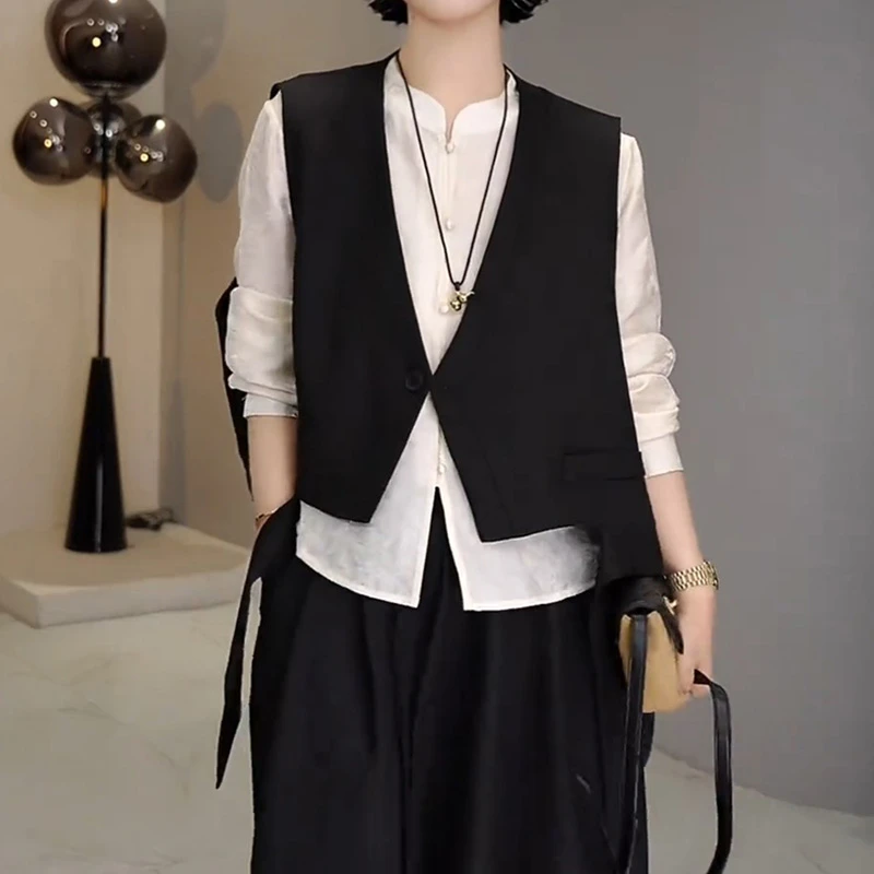 2025秋季新款时尚不规则飘带坎肩马甲搭配杏色宽松百搭衬衫两件套