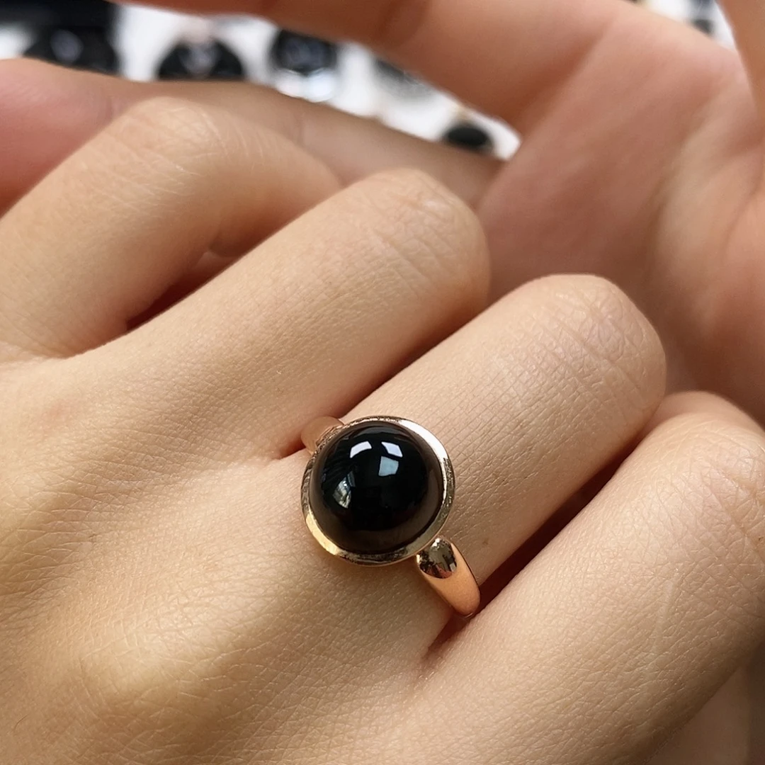 翡翠18K金镶嵌戒指