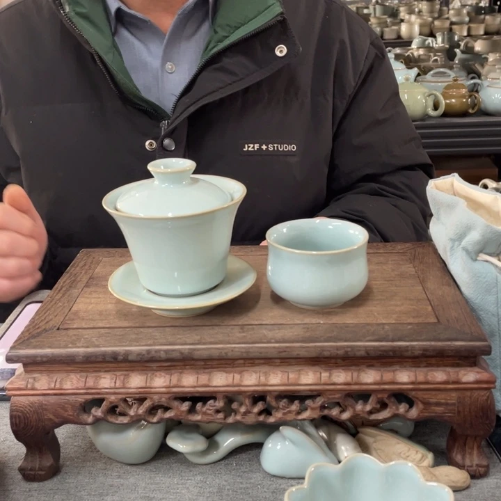 摆件天青釉马蹄盖碗➕玉兰杯