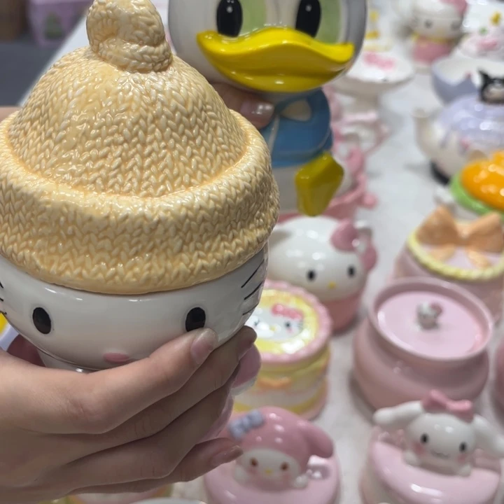 紫砂在干嘛呀亲爱呢