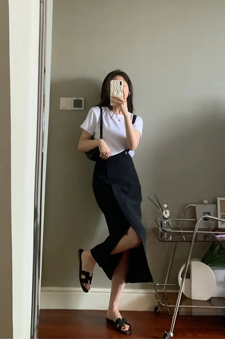 花某家！春款～单肩背带开衩半身裙