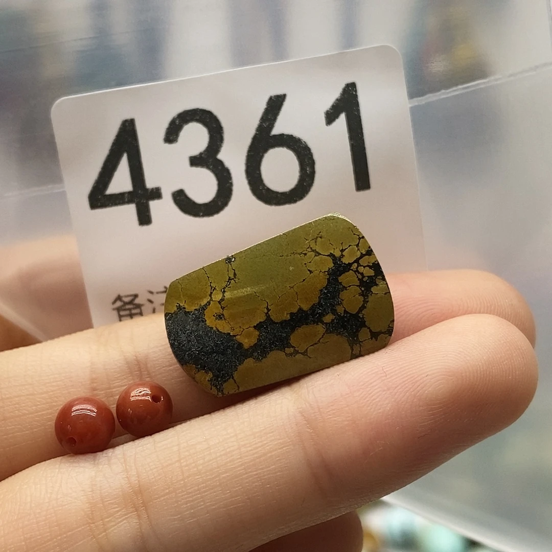 南红玛瑙未镶嵌颈饰