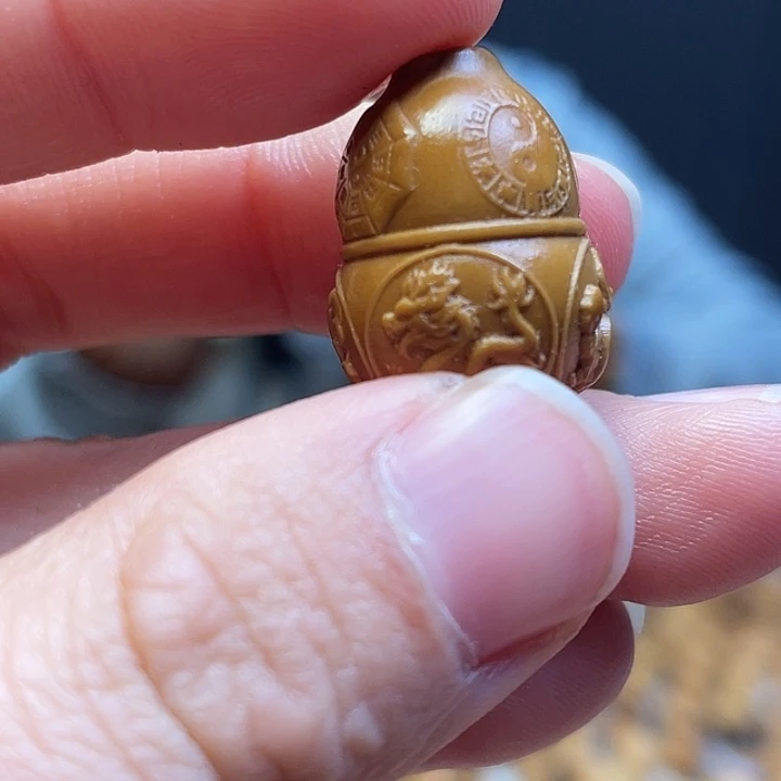 橄榄核吊坠橄榄核