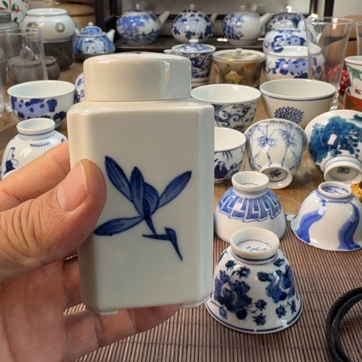 青花瓷器杯子茶具
