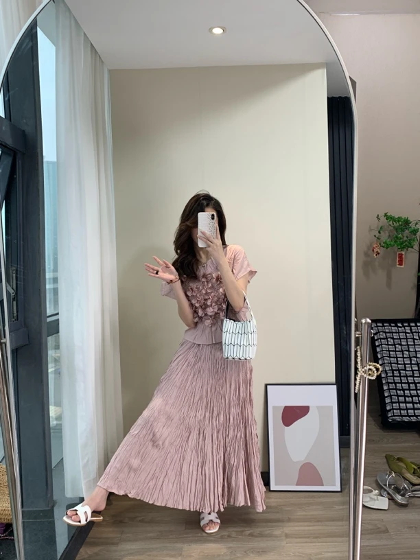 2025春夏新款3D绣花褶衣褶裙套装仙女裙显瘦气质套装