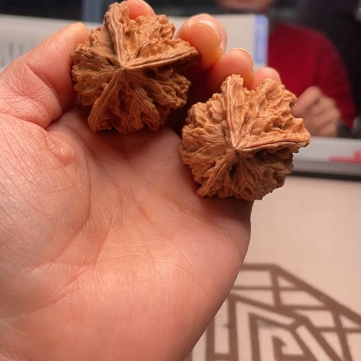 文玩核桃手串三棱88片左右小